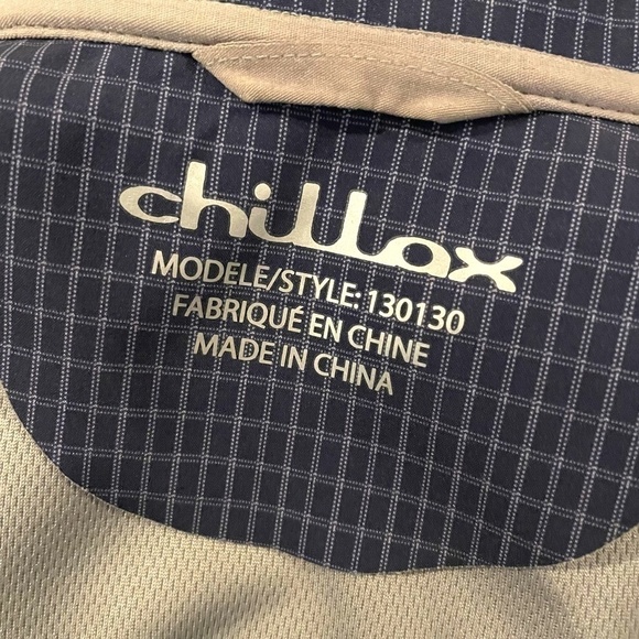 Water Resistant Plaid Jacket 💙 - Picture 12 of 12